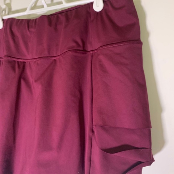 Athleta Large Beach Plum Momentum Skort - Picture 4 of 8